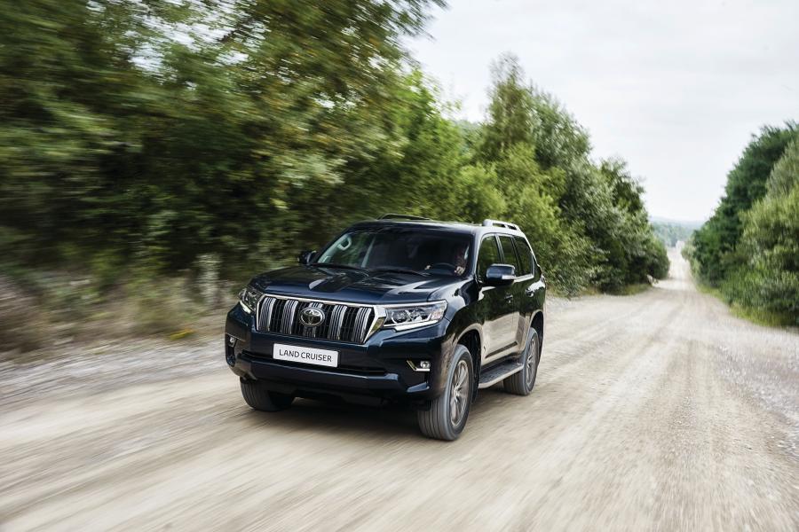  Toyota Land Cruiser Prado (150) 2017 года  (EU) (фото 16 из 50)